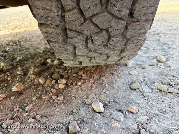 image for item FN2657 2021 Chevrolet Express 3500 van