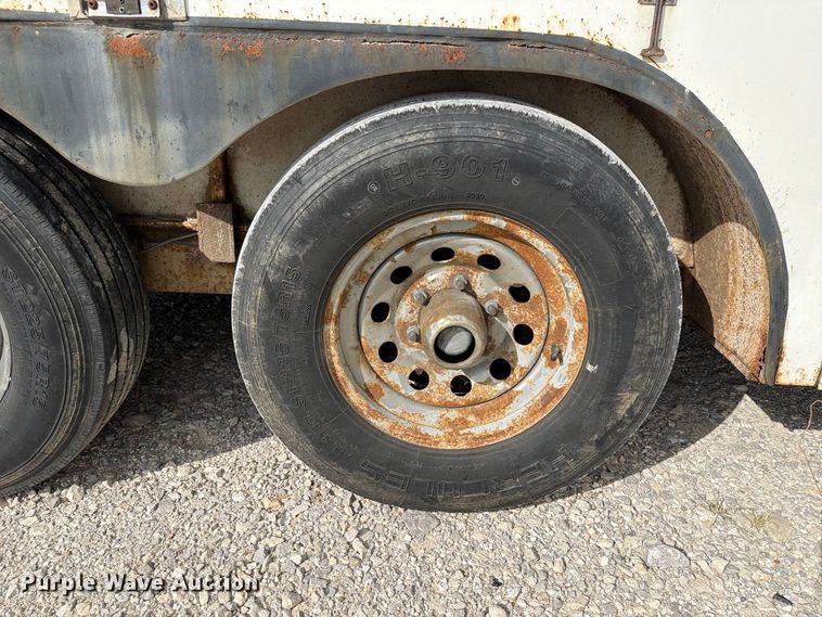 image for item FN2658 2004 Contract Manufacturer enclosed cargo trailer