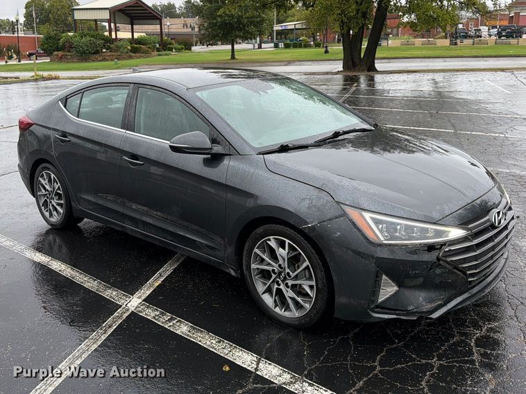 image for item FN2663 2020 Hyundai Elantra 