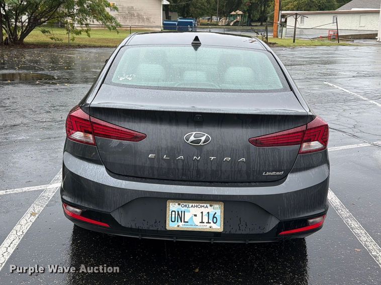 image for item FN2663 2020 Hyundai Elantra 