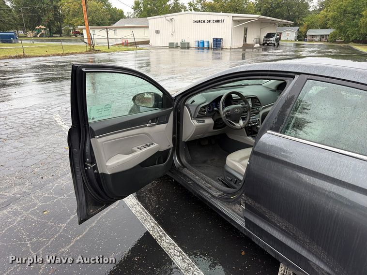 image for item FN2663 2020 Hyundai Elantra 