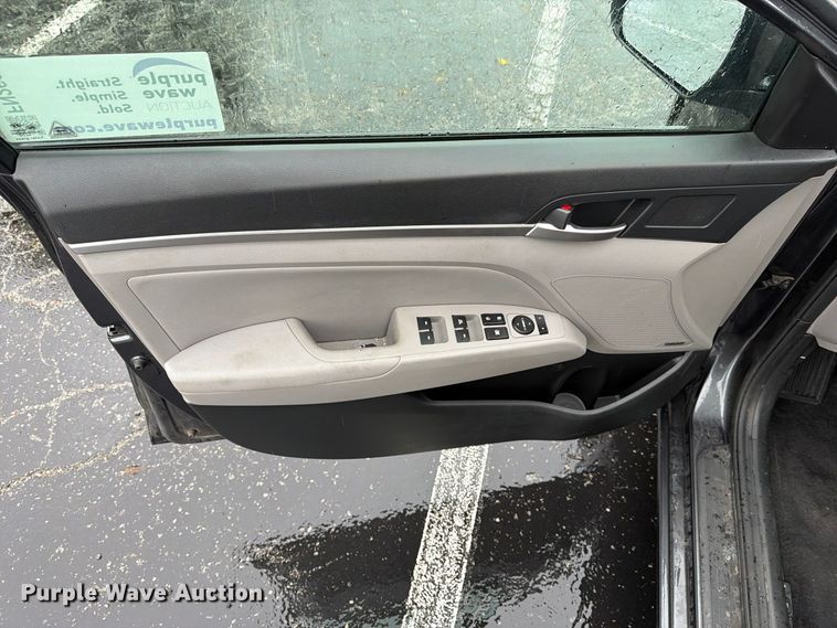 image for item FN2663 2020 Hyundai Elantra 