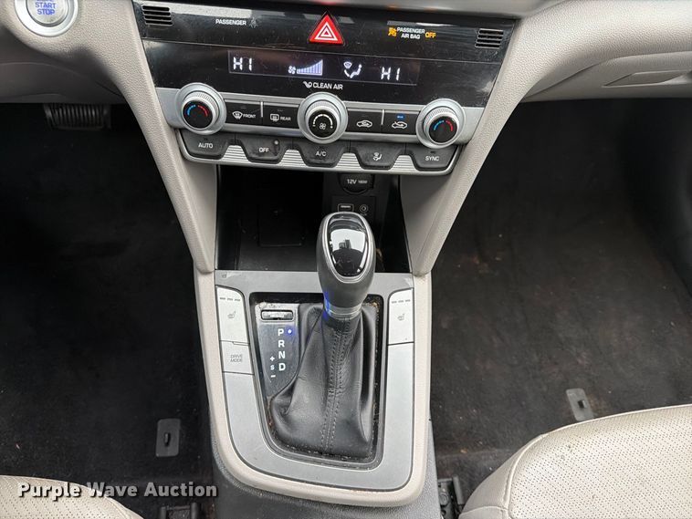 image for item FN2663 2020 Hyundai Elantra 