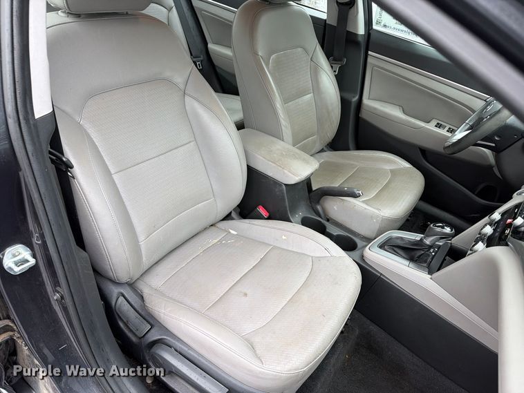 image for item FN2663 2020 Hyundai Elantra 