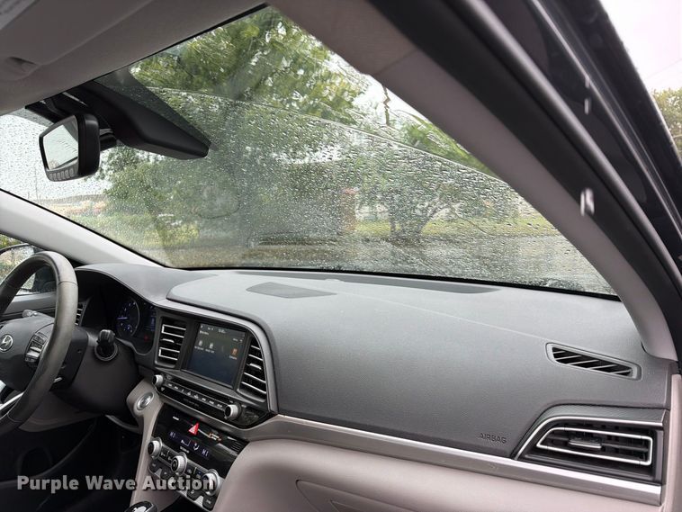 image for item FN2663 2020 Hyundai Elantra 