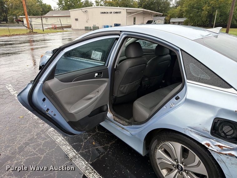 image for item FN2664 2013 Hyundai Sonata 