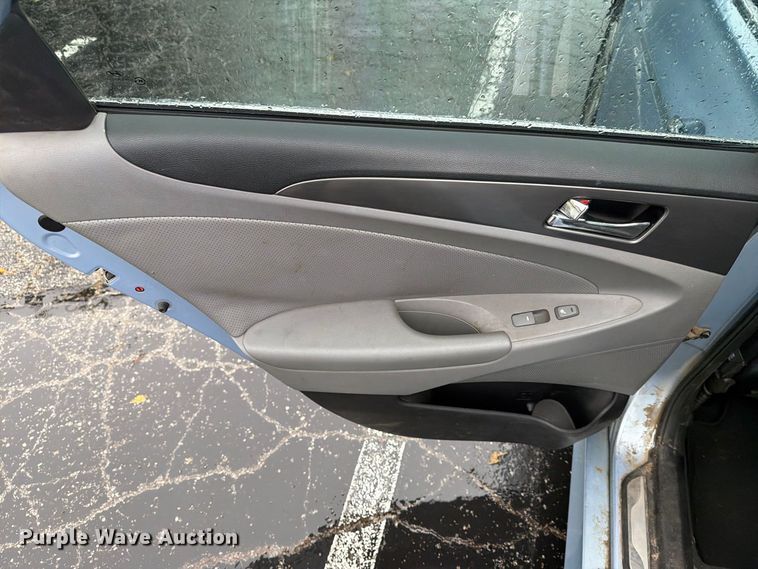 image for item FN2664 2013 Hyundai Sonata 