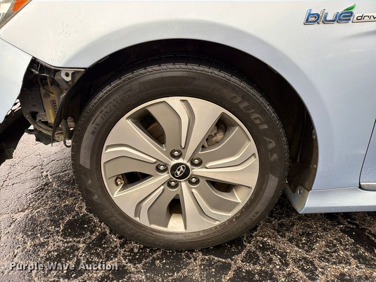 image for item FN2664 2013 Hyundai Sonata 