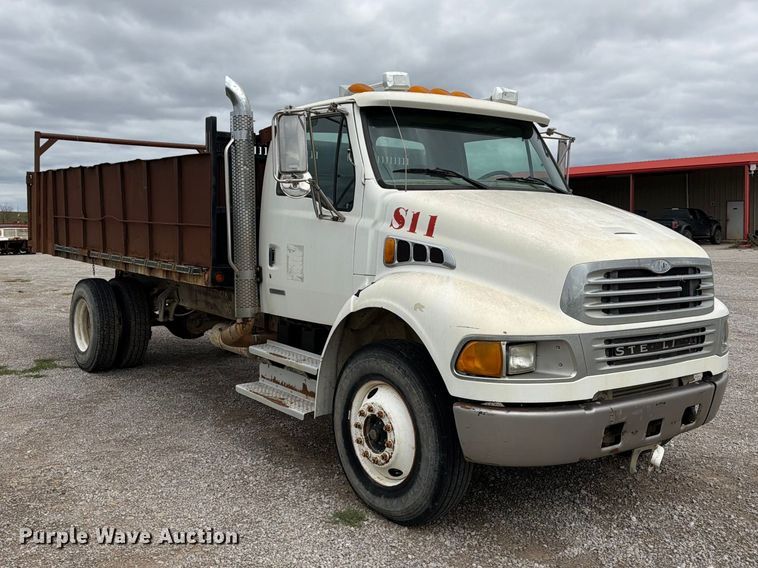 image for item FN2671 2005 Sterling Acterra dump truck