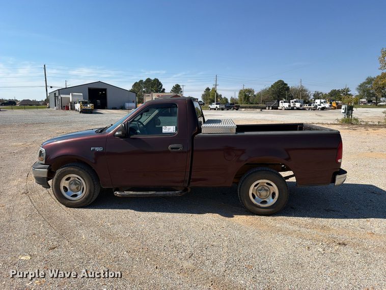 image for item FN2676 2000 Ford F150 pickup truck