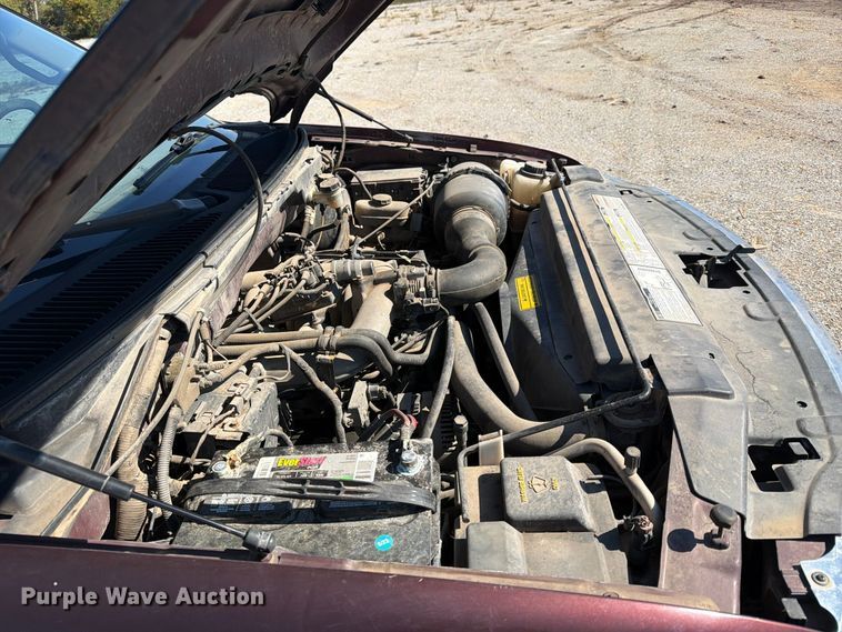 image for item FN2676 2000 Ford F150 pickup truck