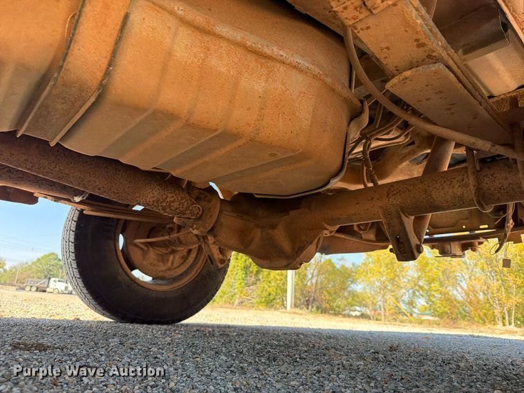 image for item FN2676 2000 Ford F150 pickup truck