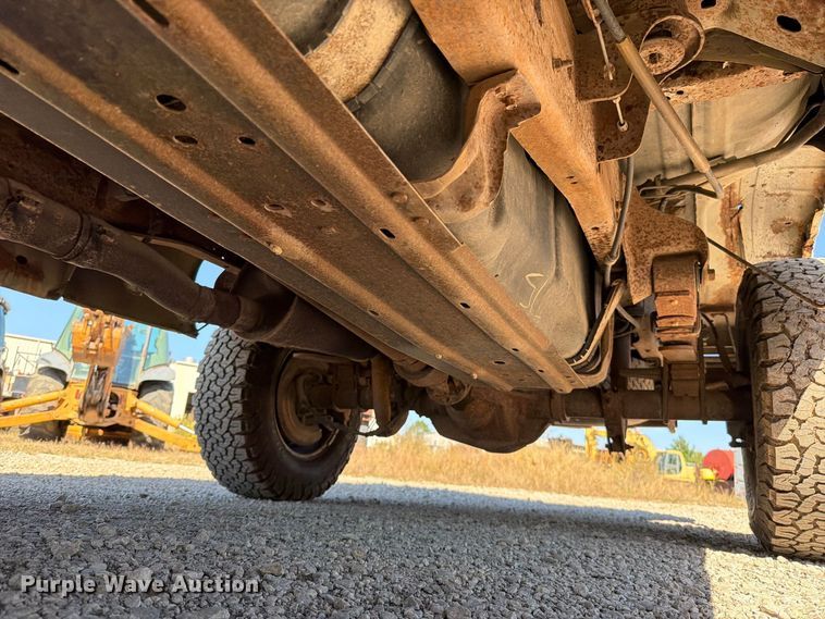 image for item FN5897 2005 Ford F250 Super Duty Ext. Cab pickup truck