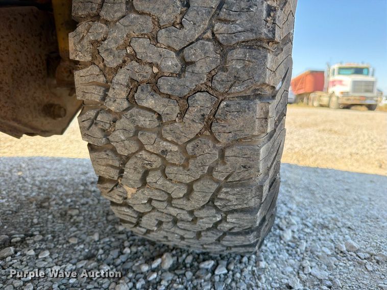 image for item FN5897 2005 Ford F250 Super Duty Ext. Cab pickup truck