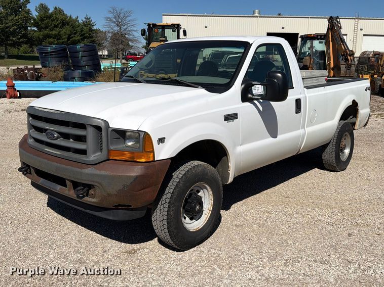 image for item FN5898 2001 Ford F250 Super Duty pickup truck