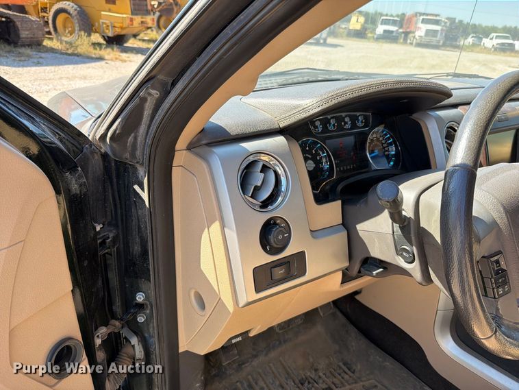 image for item FN5899 2014 Ford F150 Crew Cab pickup truck