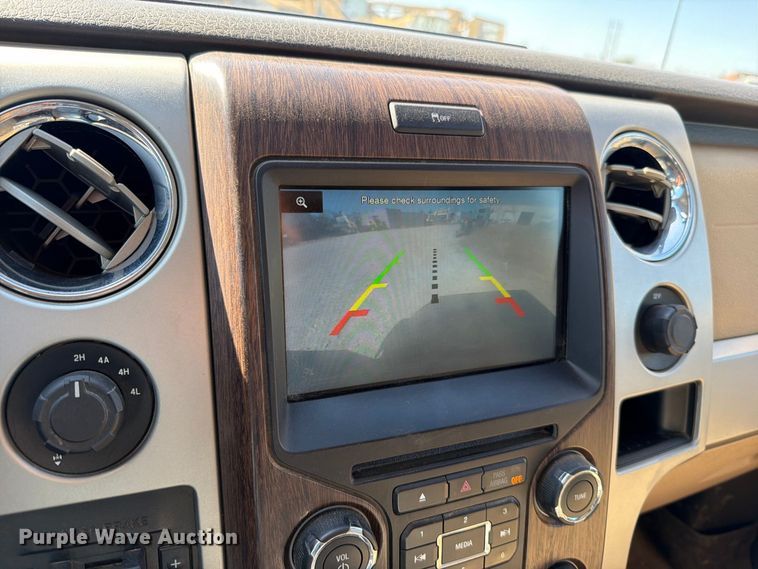 image for item FN5899 2014 Ford F150 Crew Cab pickup truck