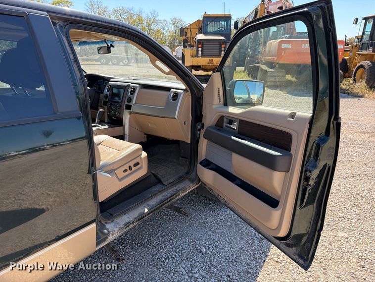image for item FN5899 2014 Ford F150 Crew Cab pickup truck