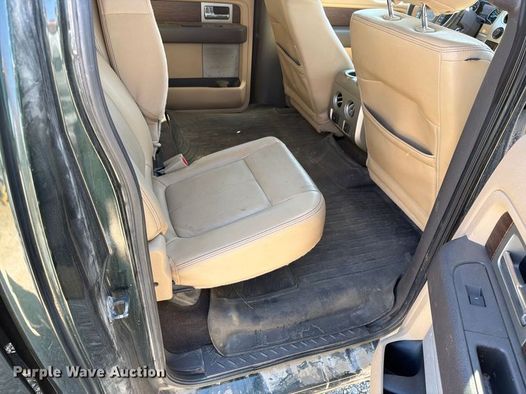 image for item FN5899 2014 Ford F150 Crew Cab pickup truck