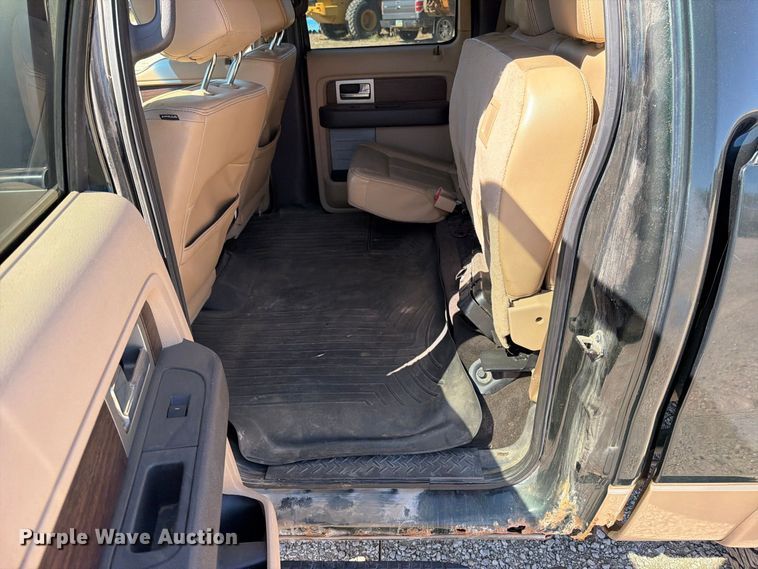 image for item FN5899 2014 Ford F150 Crew Cab pickup truck