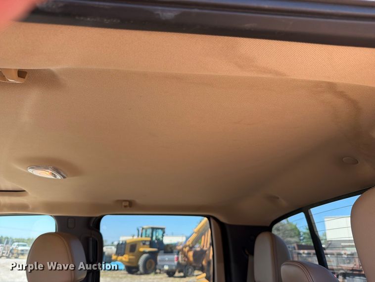 image for item FN5899 2014 Ford F150 Crew Cab pickup truck