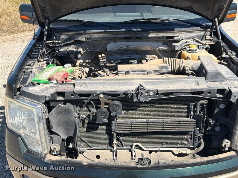 image for item FN5899 2014 Ford F150 Crew Cab pickup truck