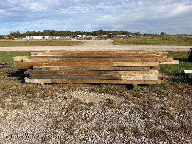 image for item FN5940 Approx. 71 5' x 5' wood beams