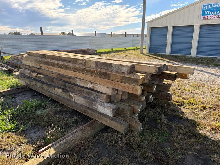image for item FN5940 Approx. 71 5' x 5' wood beams
