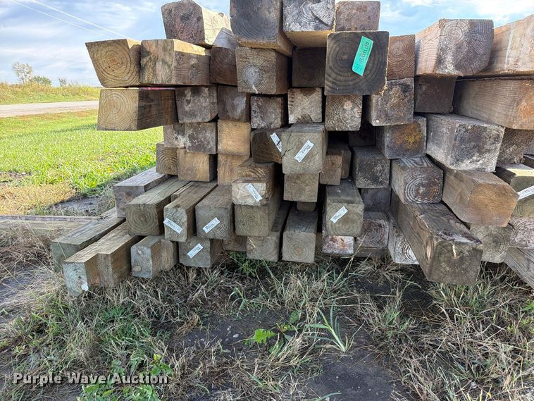 image for item FN5940 Approx. 71 5' x 5' wood beams
