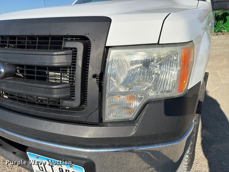 image for item FP3157 2013 Ford F150 Ext. Cab pickup truck