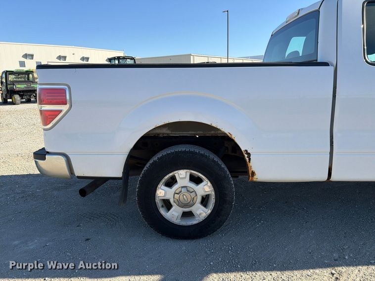 image for item FP3157 2013 Ford F150 Ext. Cab pickup truck
