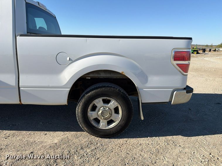 image for item FP3157 2013 Ford F150 Ext. Cab pickup truck