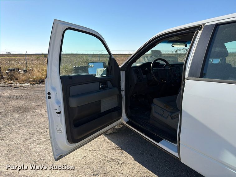 image for item FP3157 2013 Ford F150 Ext. Cab pickup truck