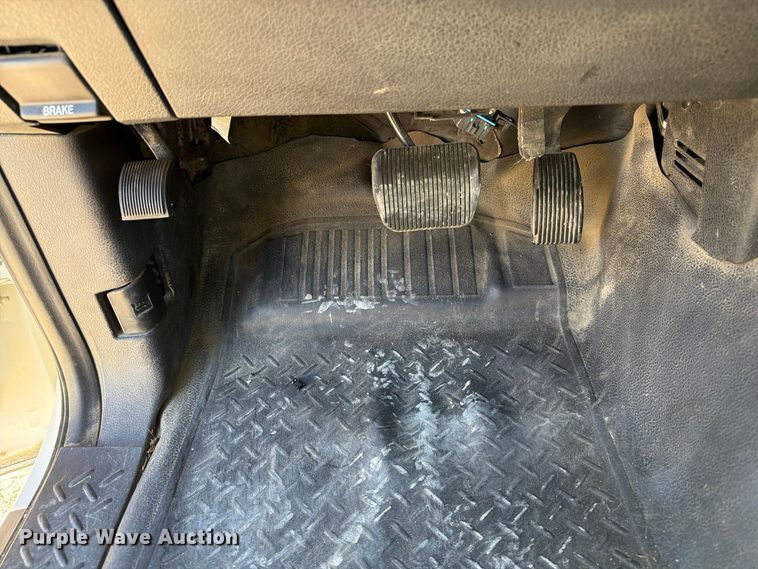 image for item FP3157 2013 Ford F150 Ext. Cab pickup truck