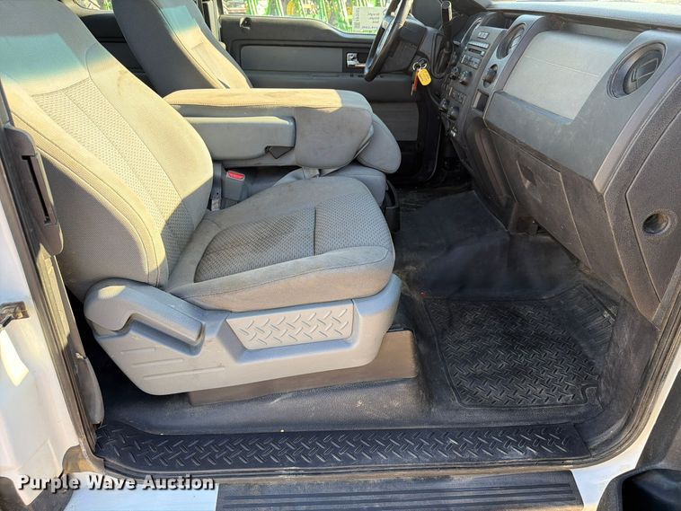 image for item FP3157 2013 Ford F150 Ext. Cab pickup truck