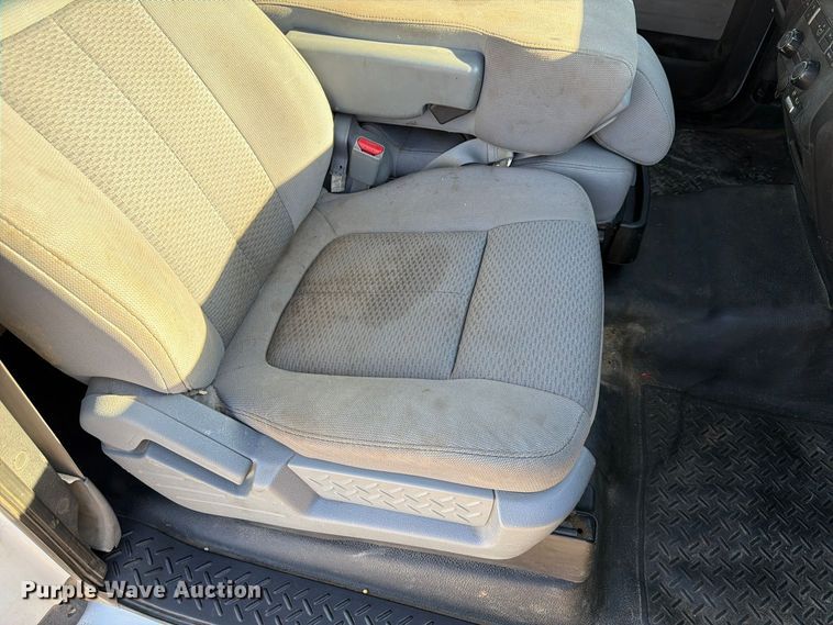 image for item FP3157 2013 Ford F150 Ext. Cab pickup truck