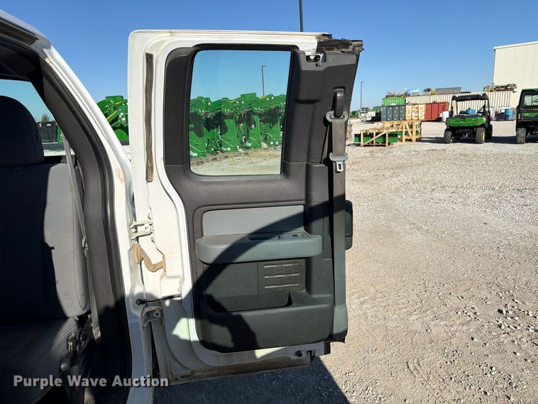 image for item FP3157 2013 Ford F150 Ext. Cab pickup truck