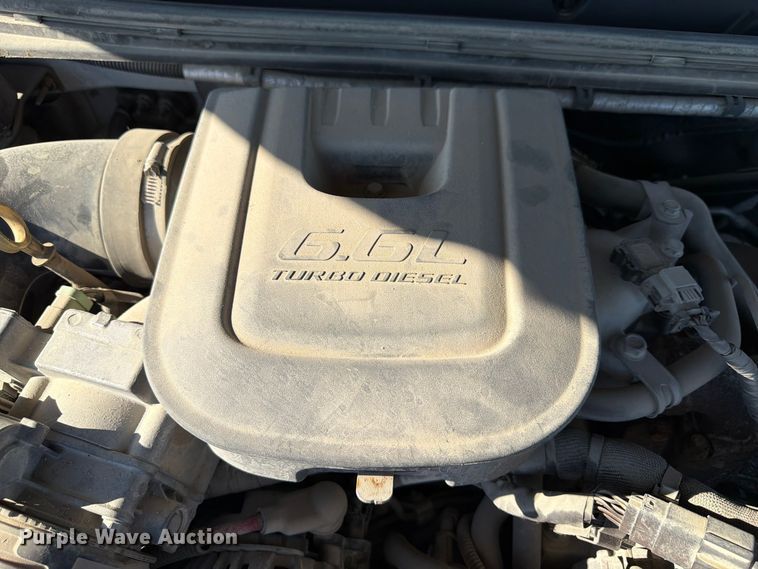 image for item FP3158 2013 Chevrolet Silverado 3500HD pickup truck