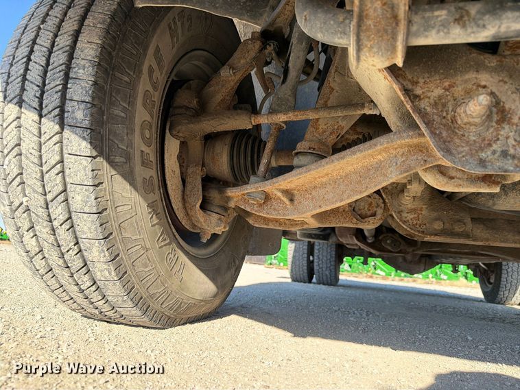 image for item FP3158 2013 Chevrolet Silverado 3500HD pickup truck