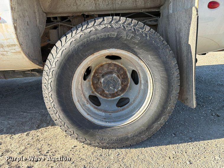 image for item FP3158 2013 Chevrolet Silverado 3500HD pickup truck