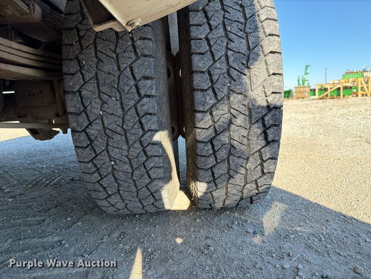 image for item FP3158 2013 Chevrolet Silverado 3500HD pickup truck