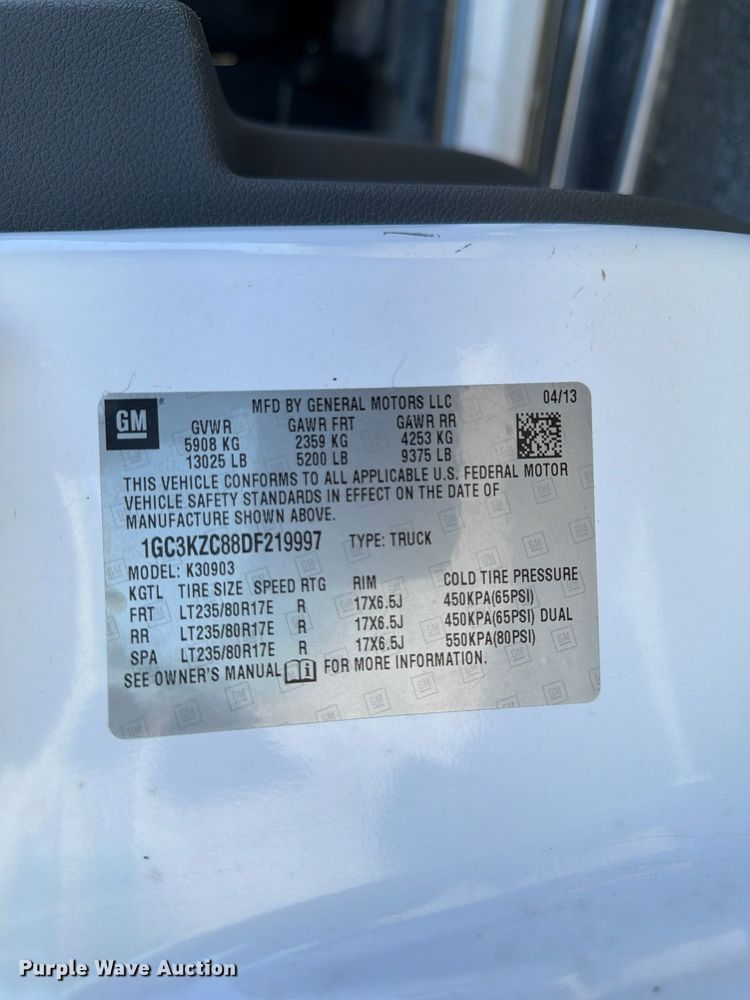 image for item FP3158 2013 Chevrolet Silverado 3500HD pickup truck