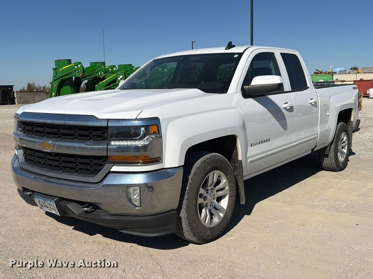 image for item FP3159 2018 Chevrolet Silverado 1500LT Crew Cab pickup truck
