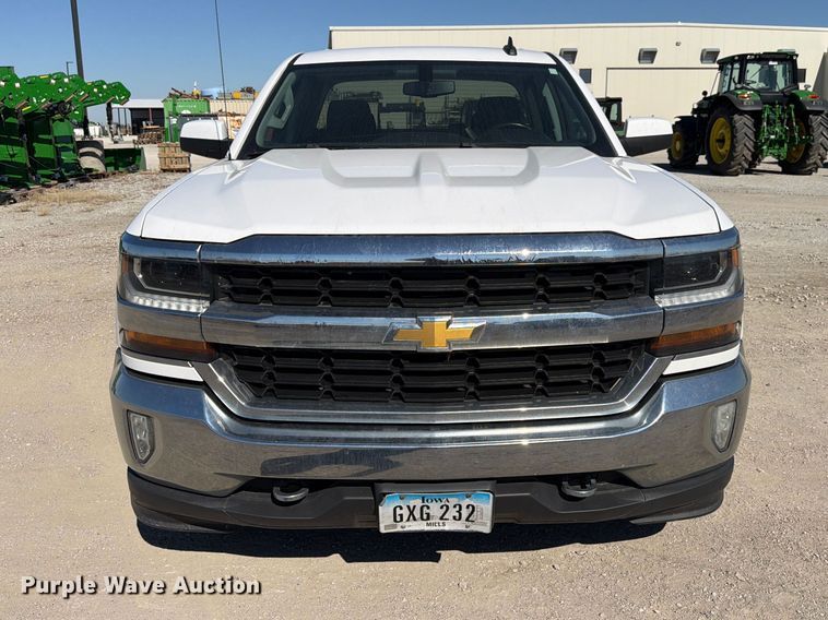image for item FP3159 2018 Chevrolet Silverado 1500LT Crew Cab pickup truck