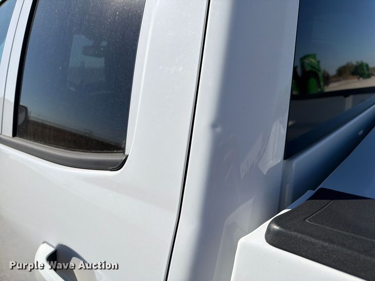 image for item FP3159 2018 Chevrolet Silverado 1500LT Crew Cab pickup truck