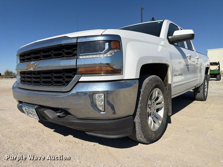 image for item FP3159 2018 Chevrolet Silverado 1500LT Crew Cab pickup truck