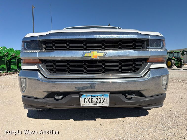 image for item FP3159 2018 Chevrolet Silverado 1500LT Crew Cab pickup truck