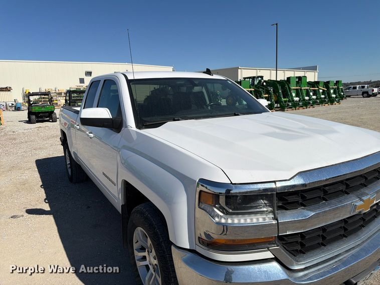 image for item FP3159 2018 Chevrolet Silverado 1500LT Crew Cab pickup truck