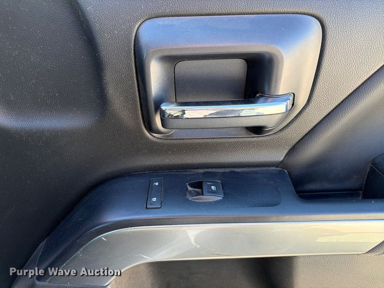 image for item FP3159 2018 Chevrolet Silverado 1500LT Crew Cab pickup truck