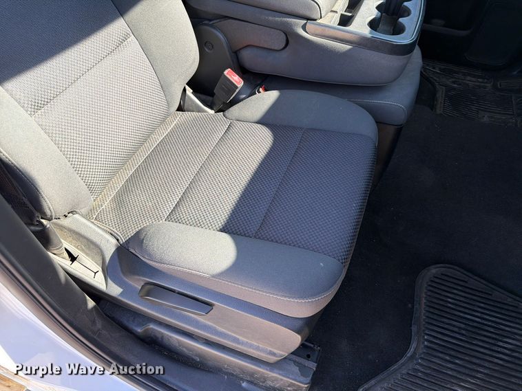 image for item FP3159 2018 Chevrolet Silverado 1500LT Crew Cab pickup truck